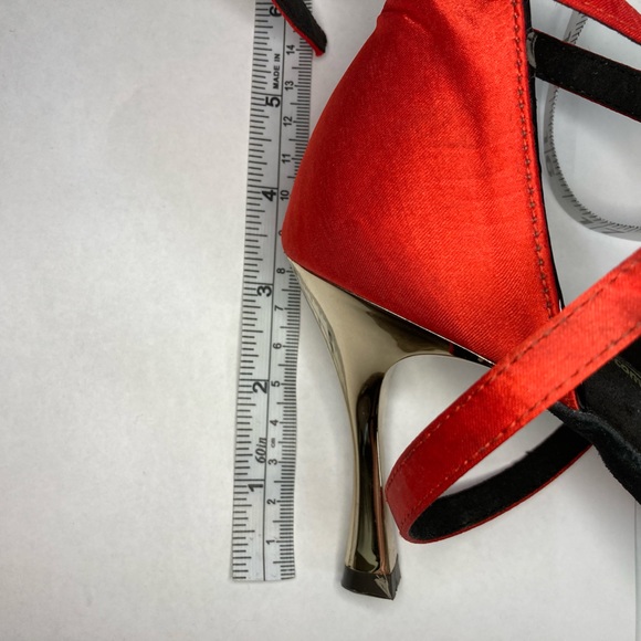 *SOLD ELSEWHERE* Red satin GFranco Latin dance shoes - Picture 8 of 10